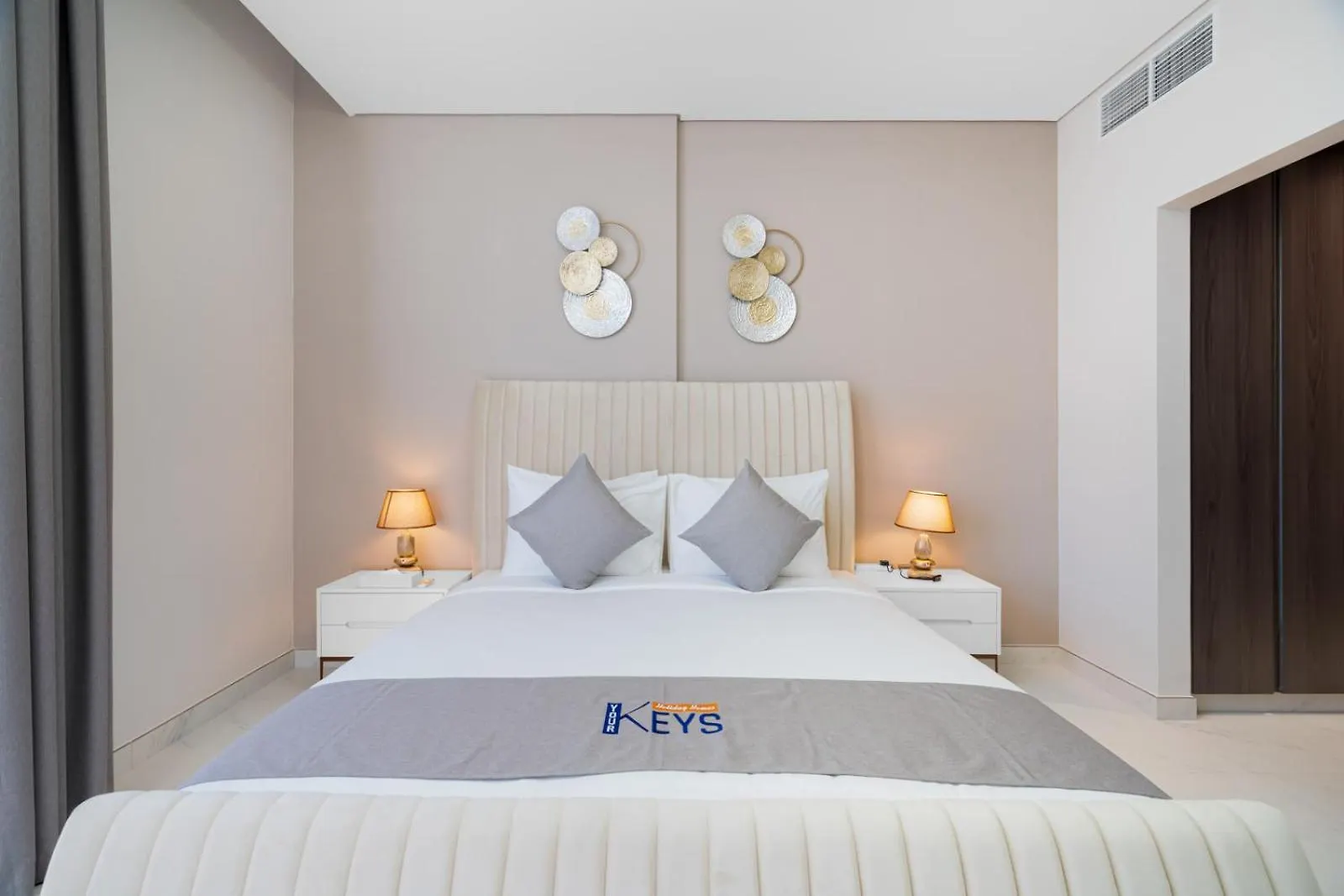 Your Keys Holiday Homes Dubai 0*,