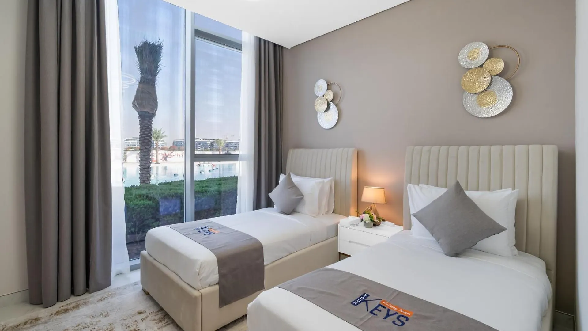 Your Keys Holiday Homes Dubai 0*,
